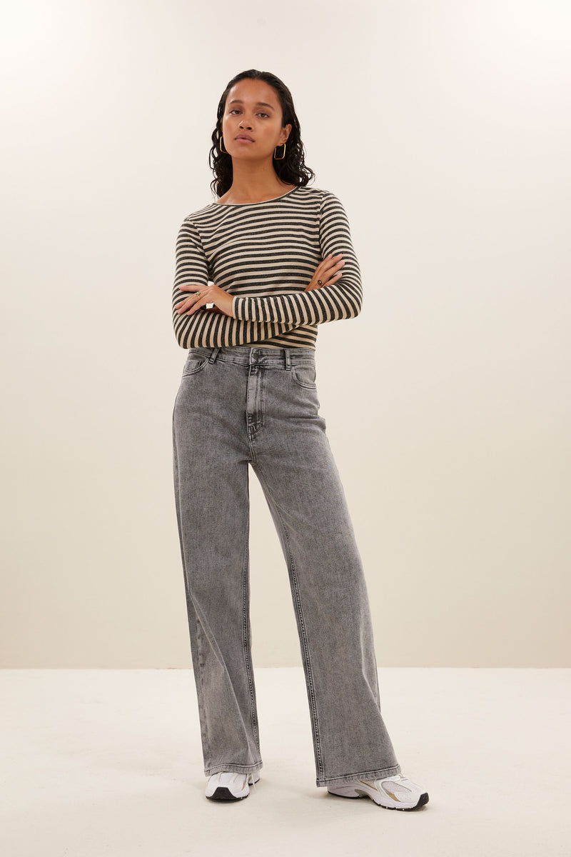 basic ls stripe top