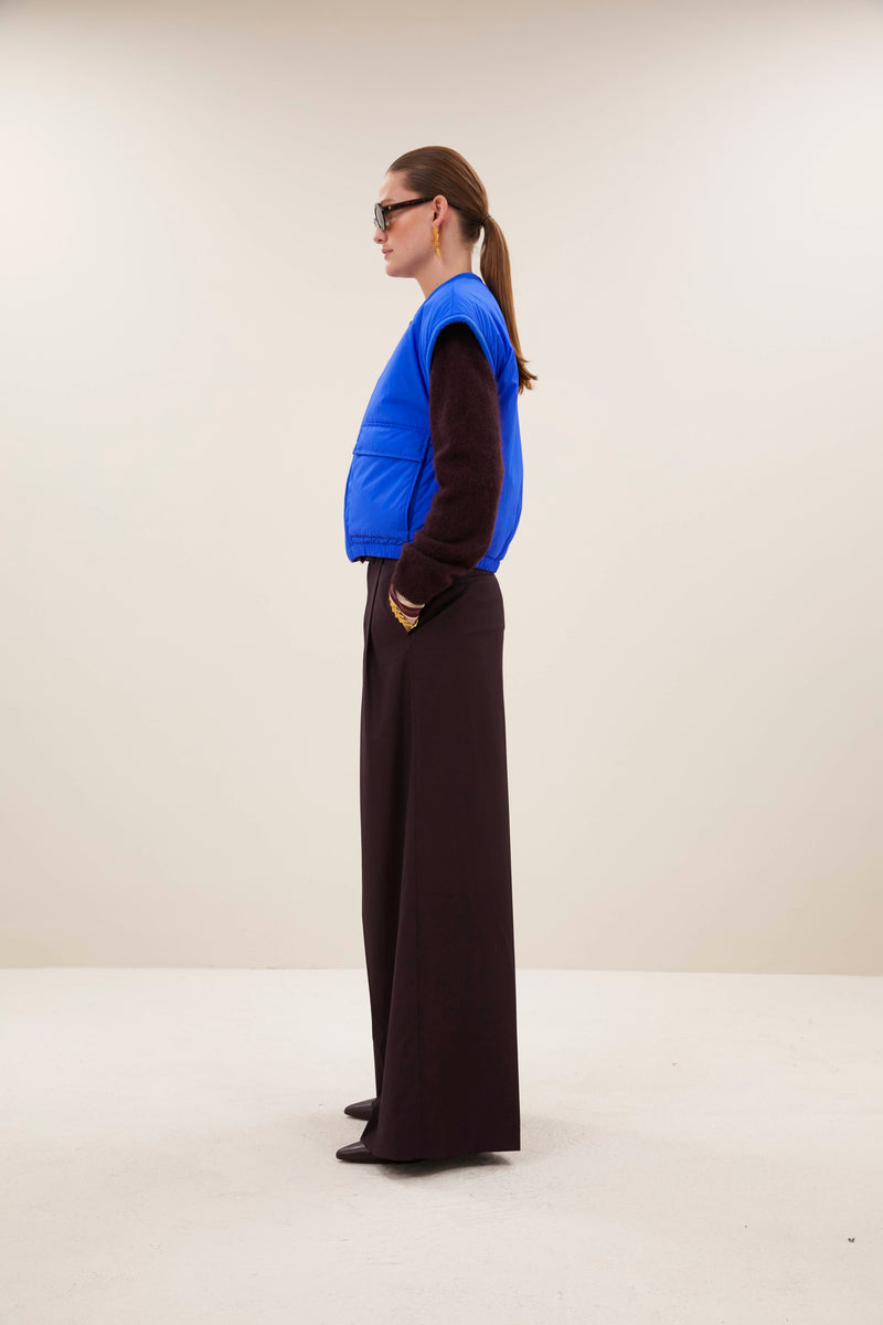 gio sleeveless jacket