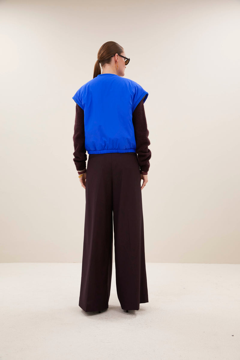 gio sleeveless jacket