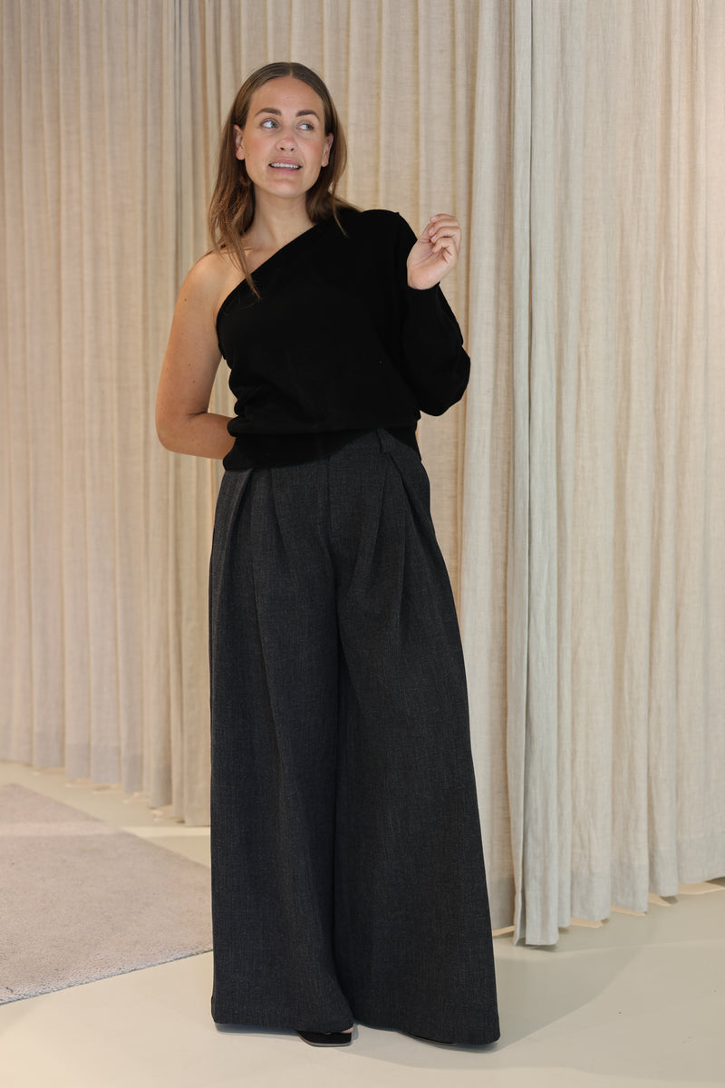 D_PULL MILAN PULLS - Zwart