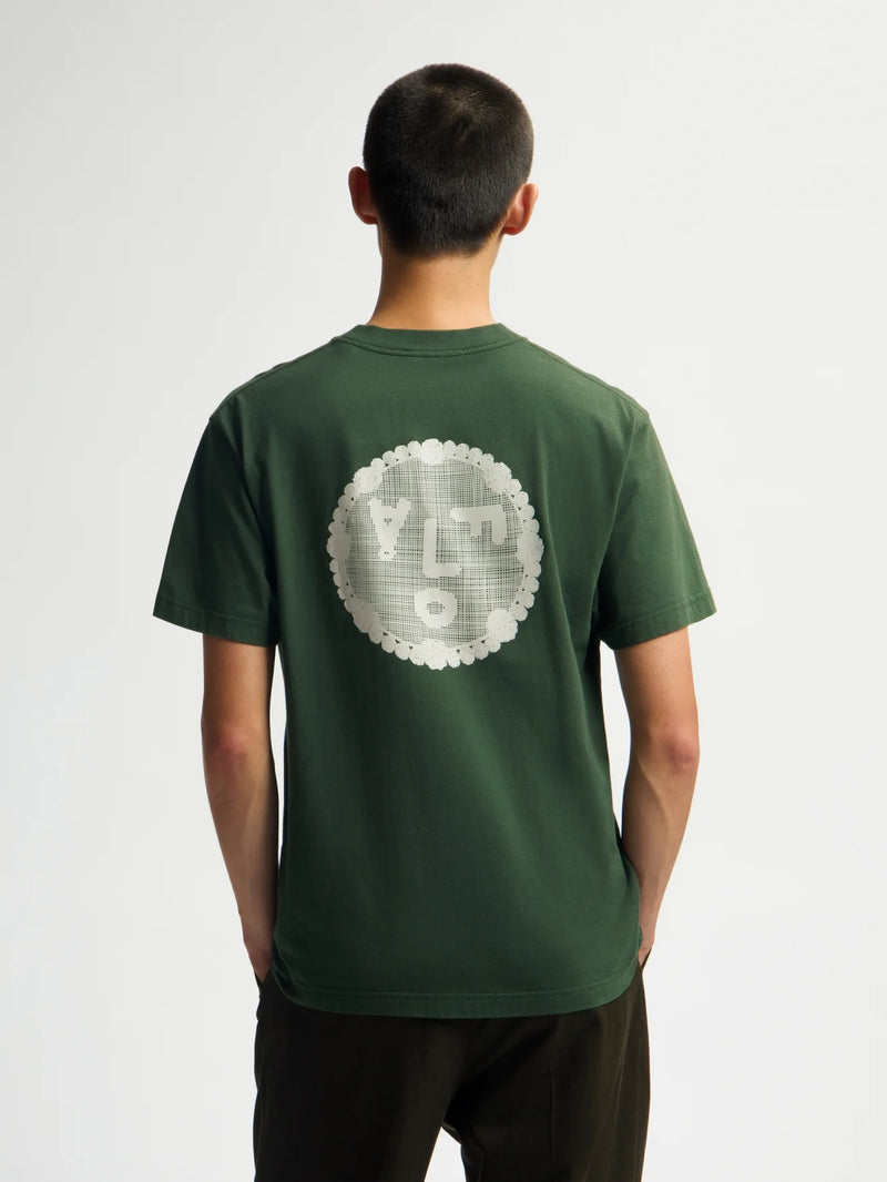 Doily Face Tee Kombu
