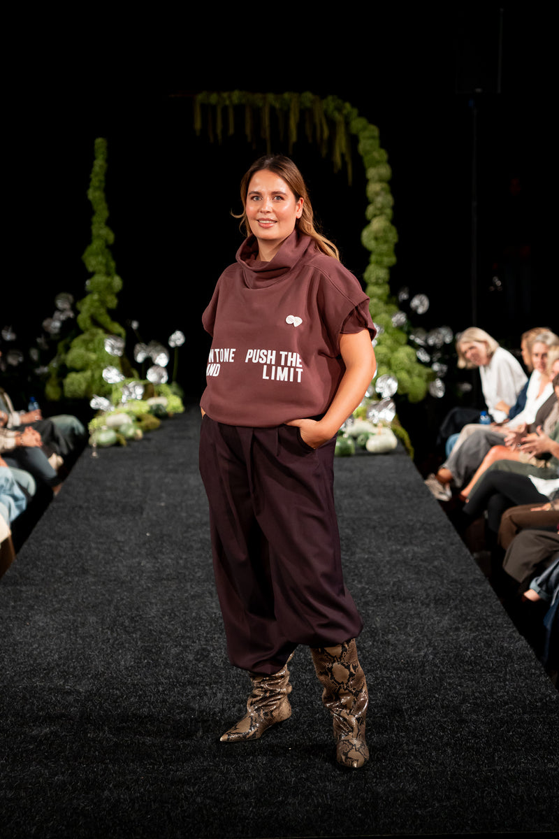 SWSLIMI SWEATSHIRT