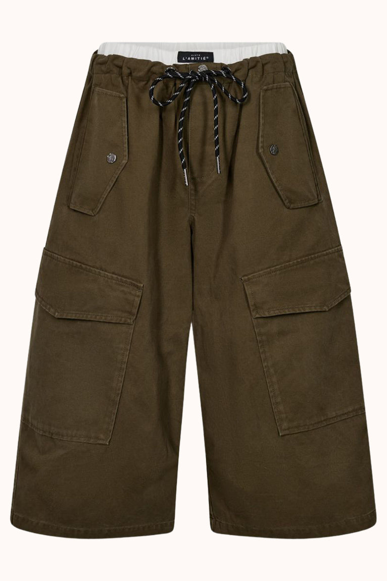 Pull On Cargo