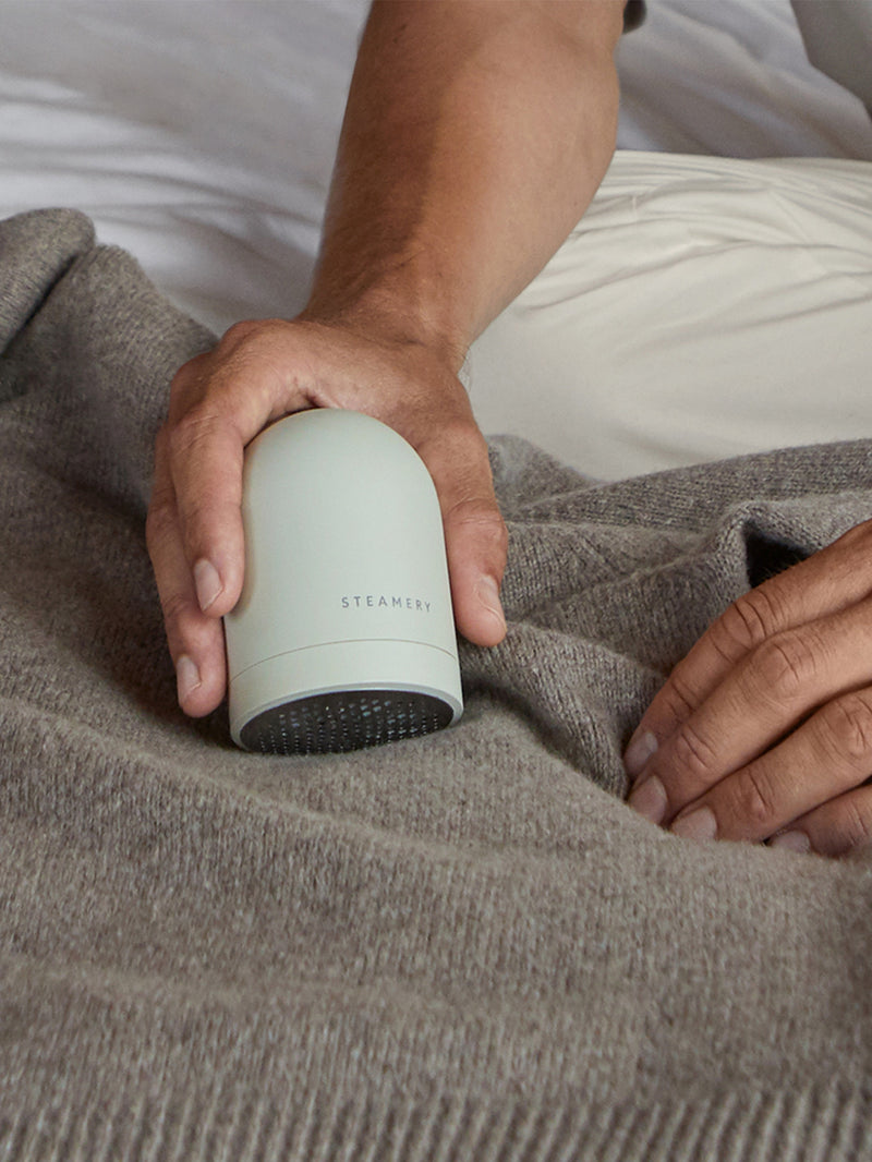 Pilo 2 Fabric Shaver - Ecru